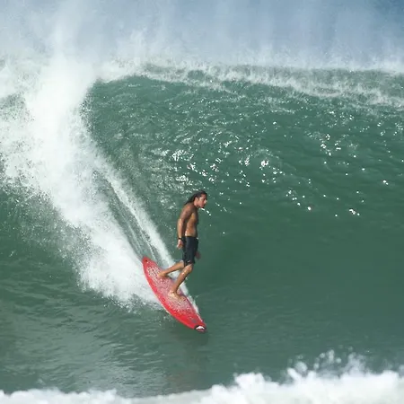 Absolute Beachfront House Ii בית נופש