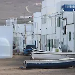Дом отдыха Absolute Beachfront House Ii Фамара